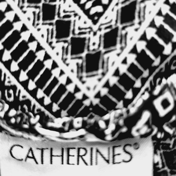 Catherines Womans Plus Size 0X 14/16W Top Blouse Black White Embellished Beads - Picture 4 of 7